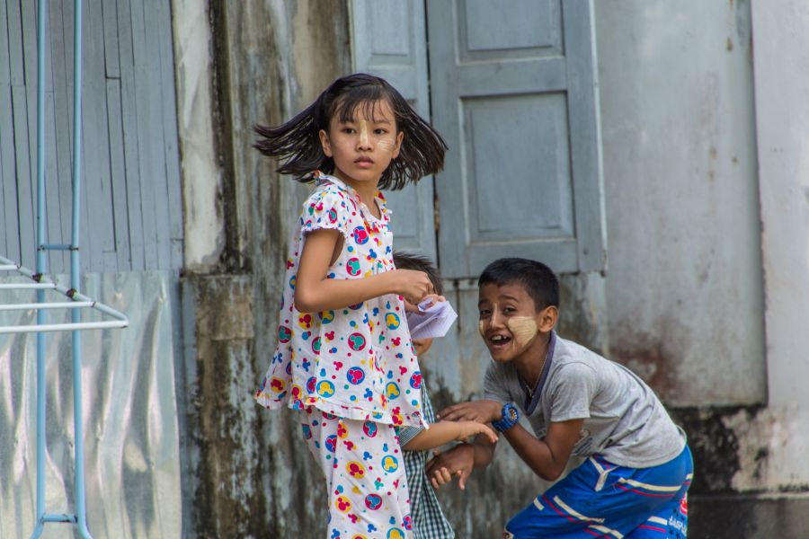 gamine au tanaka rue de kawthaung birmanie