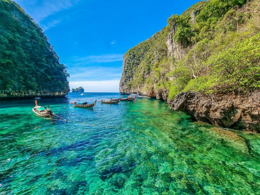 lagon derriere maya bay phi phi ley