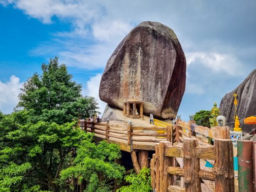 rocher sacré de khao khitchakut chanthaburi