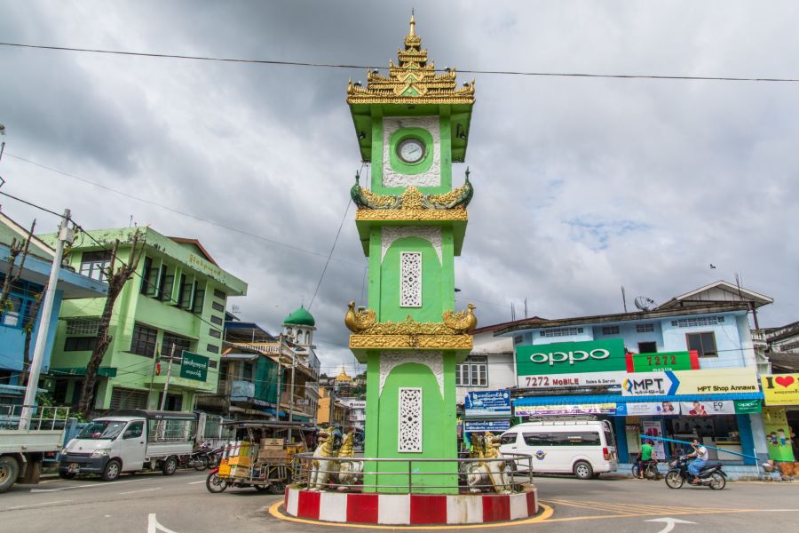 tour horloge kawthaung birmanie