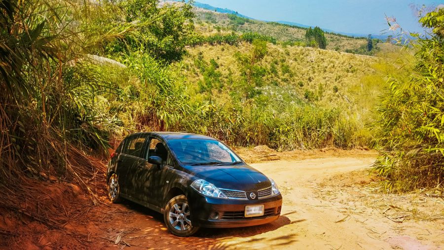 voiture bloqué virage avant phu thap boek