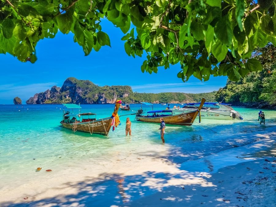 vue sur phi phi don depuis monkey beach excursion journee ko phi phi