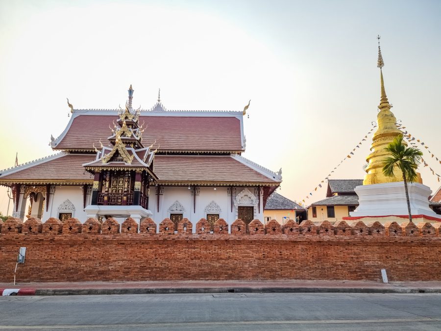 wat ku kham nan thailande