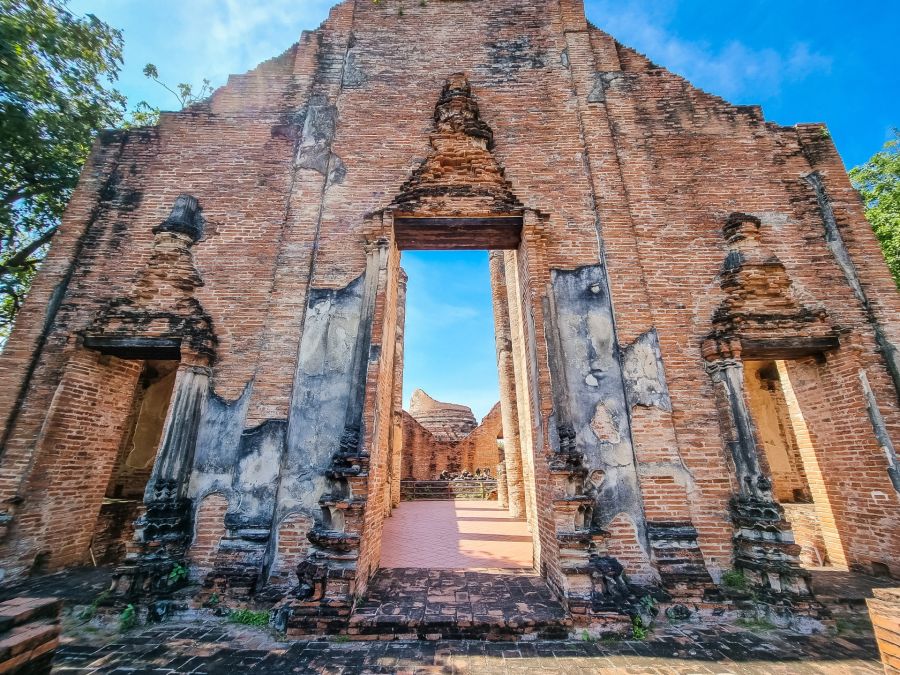 facade avant du ubosot au wat kudi dao