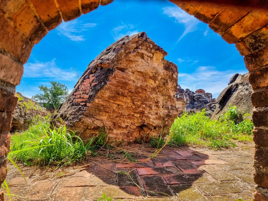 ruine au wat kudi dao ayutthaya