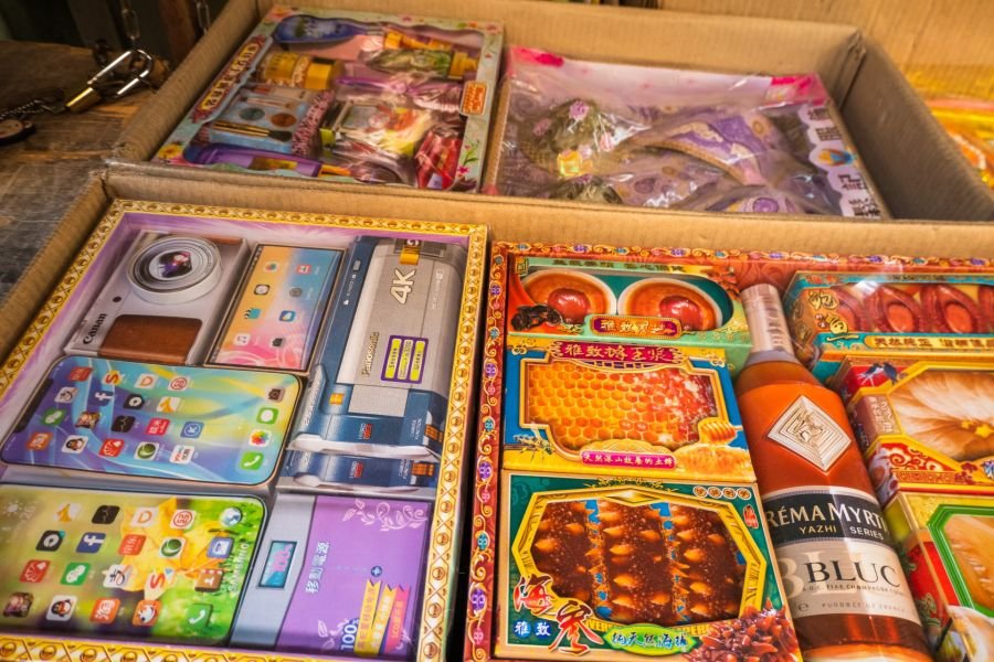 effigies a bruler boutique rue soi charoen chai 2 chinatown bangkok