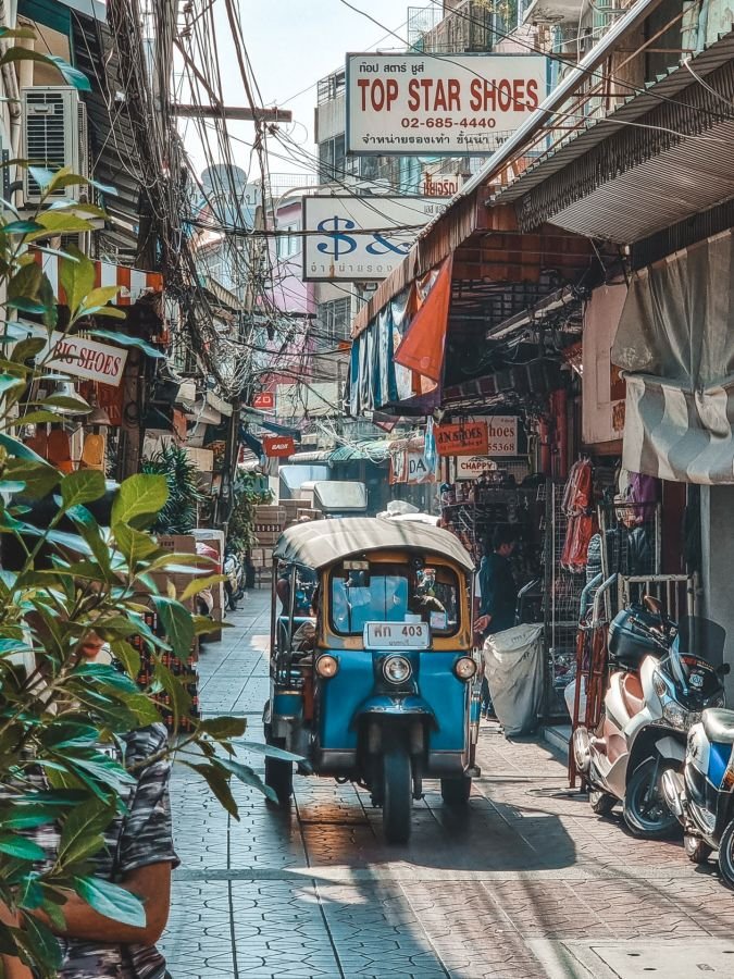 petite rue proche de yaorawat chinatown