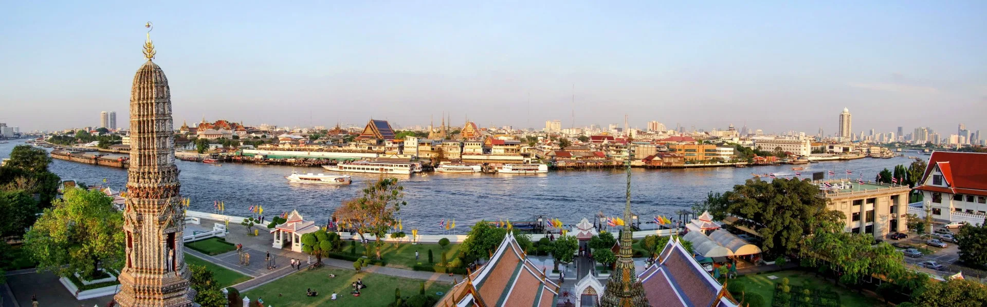 bangkok panorama from wat arun