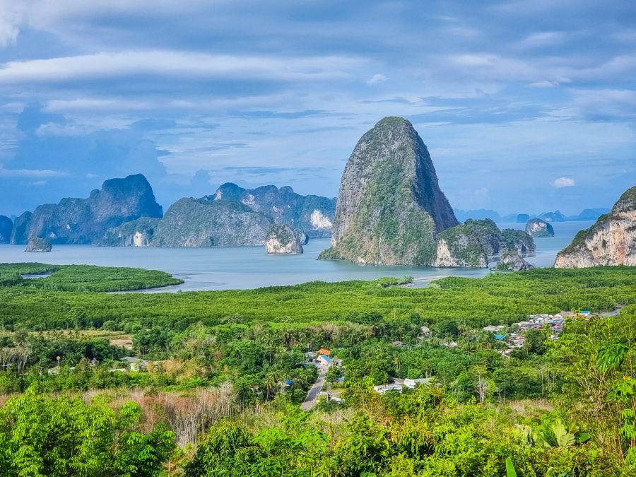 point de vue ao tho li viewpoint baie de phang nga thailande