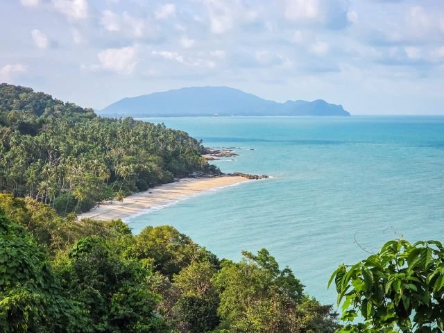point de vue sur ao tong yee route sichon khanom thailande