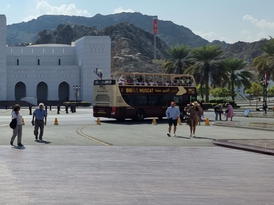 big bus mascate oman