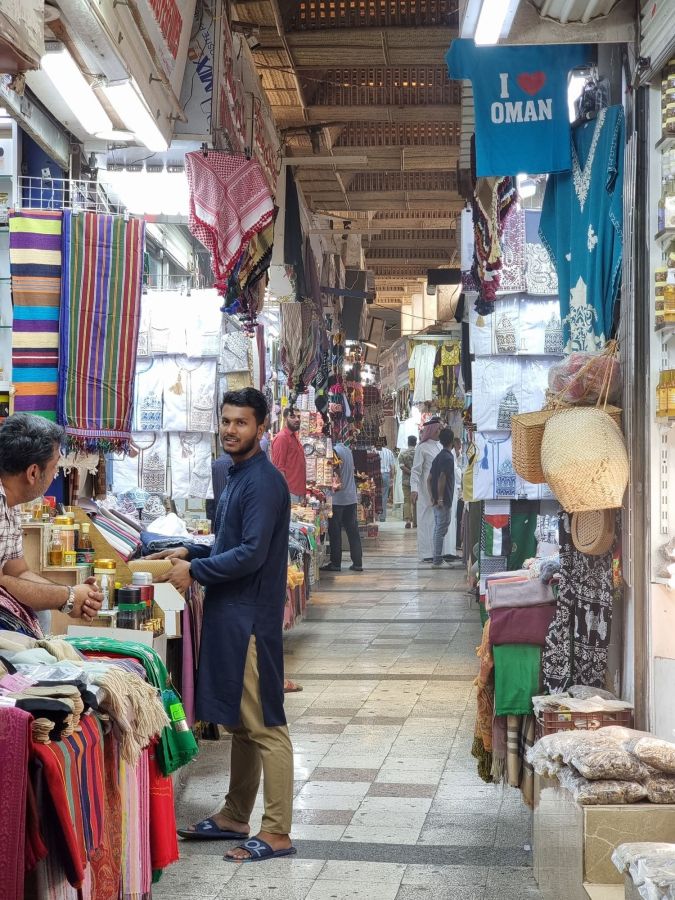 dans une allée du souq de mutrah oman