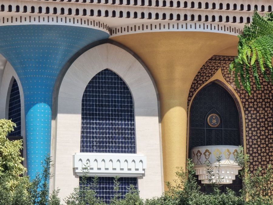 detail architecture façade du palais royal de mascate oman