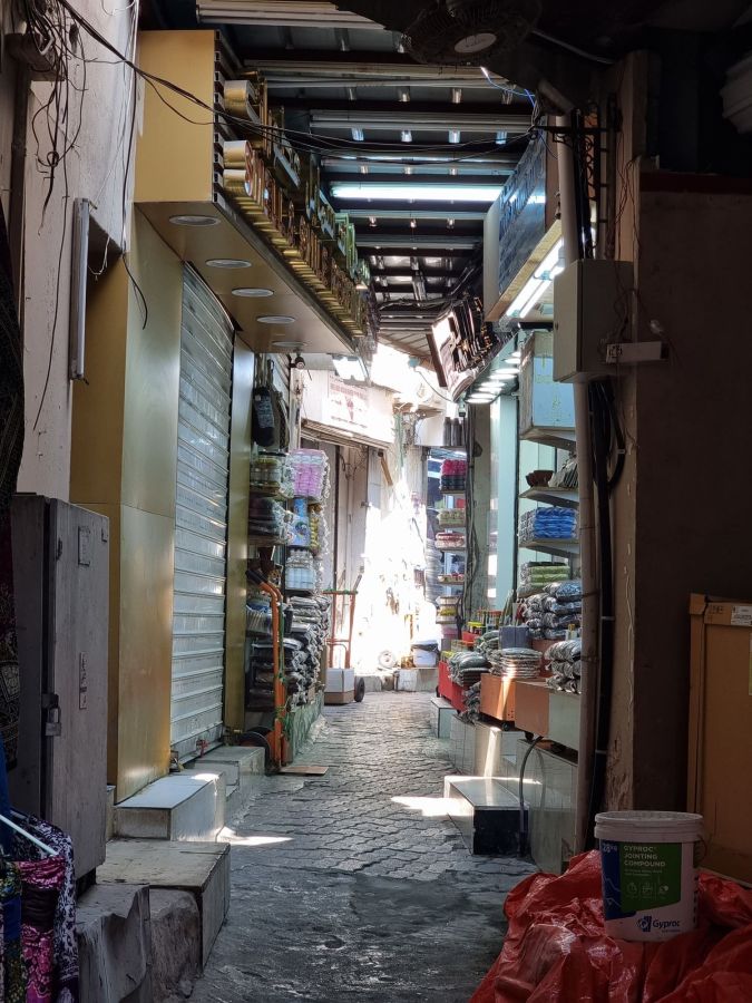 petite allée au souq de mutrah oman