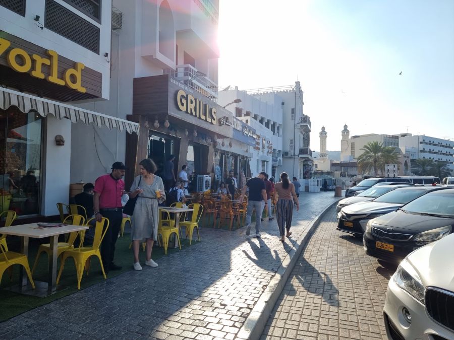 pause dejeuner a mutrah oman