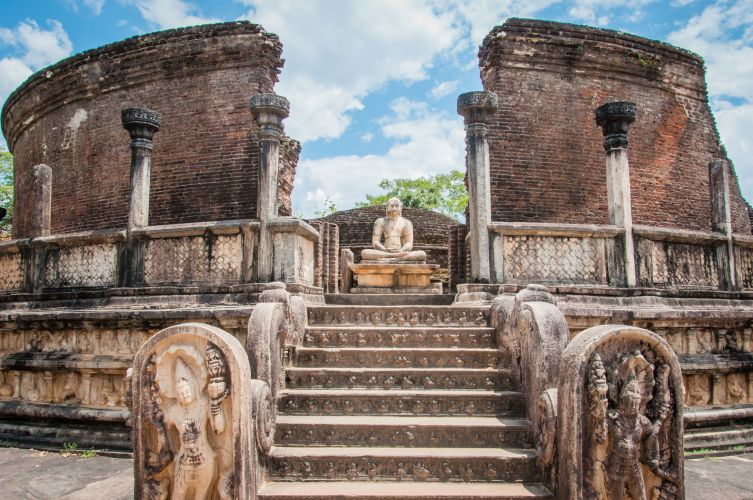 site vatadage polonnaruwa - sri lanka